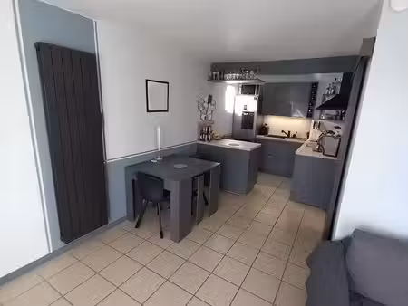 bel appartement duplex rénové et fonctionnel