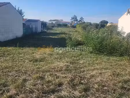 vente terrain 1061 m² à la brée-les-bains (17840)  327 600 €