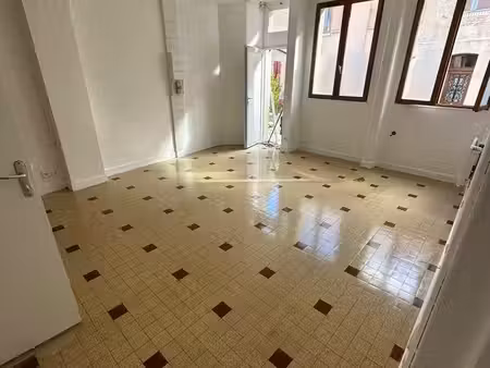appartement f2 - 44m2