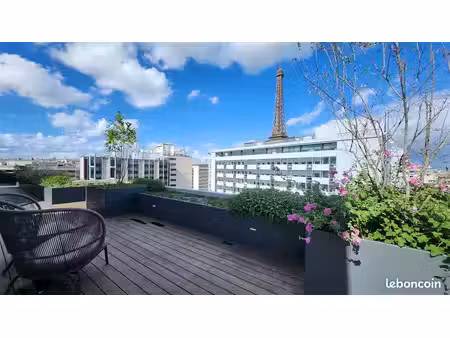 bureaux 900 m²