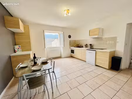 grand t3 meublé 90m2 jardin vue dégagée