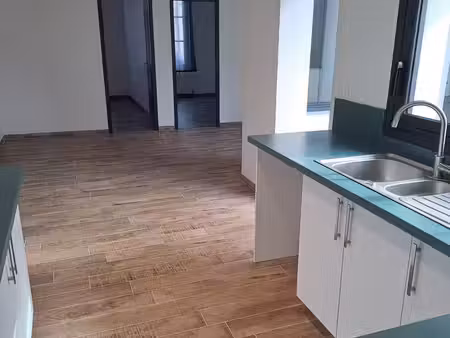 maison 75m2 2 ch 1050