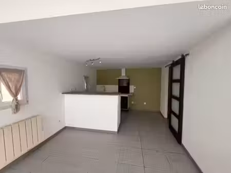 jolie appartement