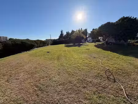 vente terrain 1250 m² à antibes (06600)  760 000 €