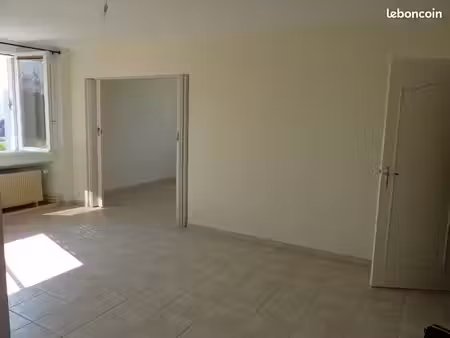 bel appartement f3 dans résidence sécurisée  très lumineux