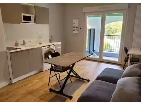 location appartement 2 pièces à talence (33400)  730 €