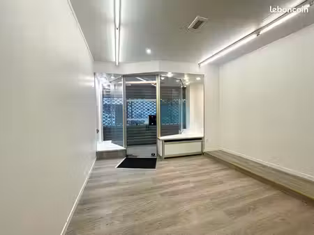 local commercial 32 m² caudebec les elbeuf
