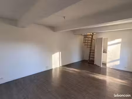 local commercial