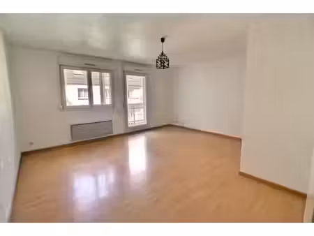 location appartement 3 pièces 68.57 m² à strasbourg (67000)  970 €