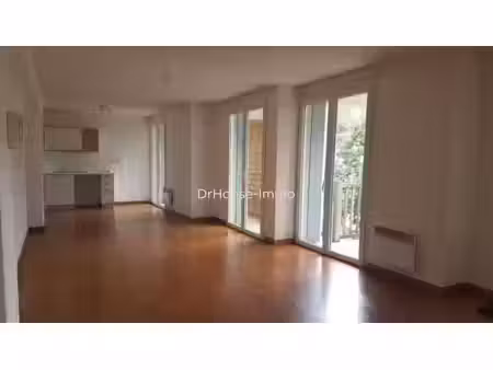 location appartement 4 pièces 86 m² à dax (40100)  1 000 €