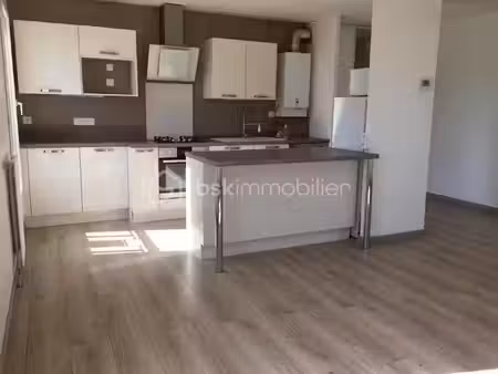location appartement 3 pièces 69.89 m² à saint-pierre-du-perray (91280)  1 064 €
