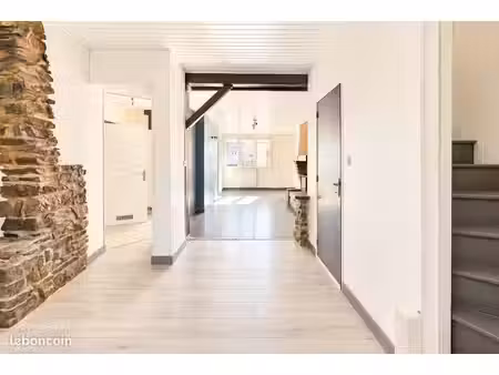 maison 5 pièces 122 m²