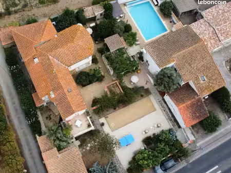 maison avec gîtes et chambres d’hôtes