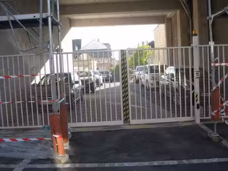 parking à louer