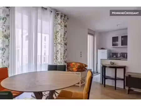 location meublée appartement 2 pièces 42 m² à strasbourg (67000)  1 195 €