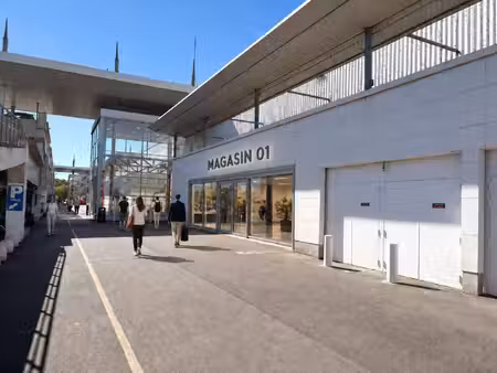 local commercial à louer