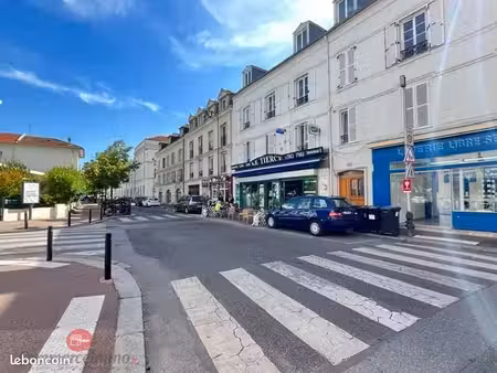 boutique 128 m² maisons alfort