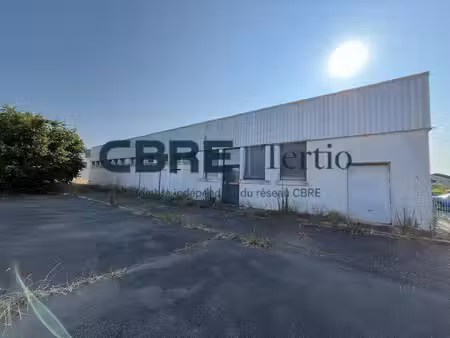 entrepôt à vendre
