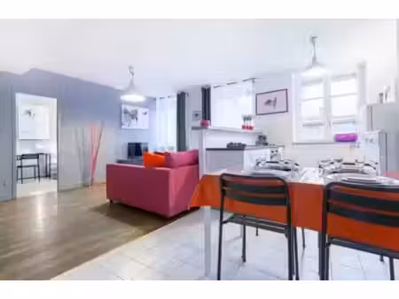 location meublée appartement 3 pièces 64 m² à lyon 1er (69001)  2 000 €