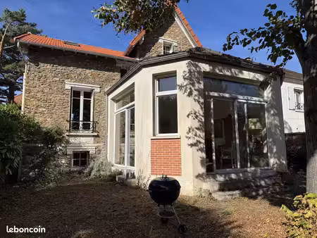 maison 7 pièces 130 m²