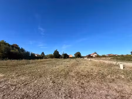 terrain constructible neuf à vendre