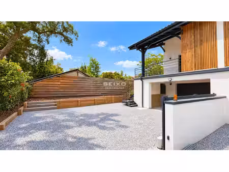 maison de luxe à vendre dans le quartier bouhebe