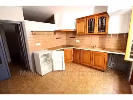 location appartement 2 pièces 23.14 m² à nimes (30000)  357 €