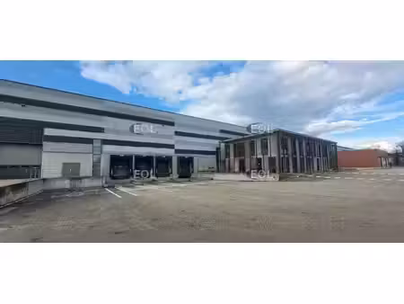 entrepôt à louer