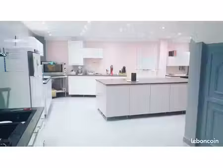 local commercial 150 m² saulx-les-chartreux