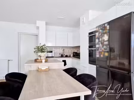 duplex 4 pièces 93 m²