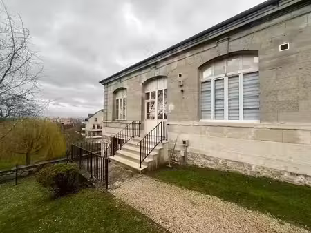 location appartement 2 pièces 53.98 m² à laon (02000)  547 €