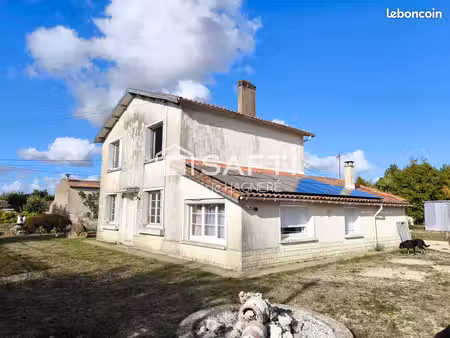 maison 6 pièces 147 m²