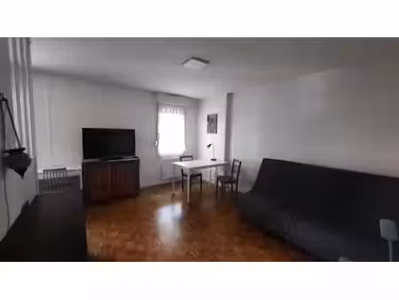 location meublée appartement 1 pièce 30.35 m² à lyon 7ème (69007)  677 €