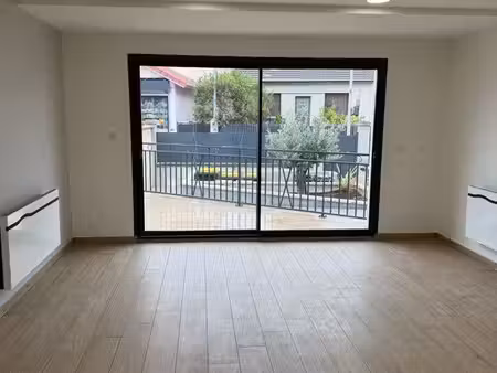 local 70 m² à louer – aulnay-sous-bois – rdc – accès pmr