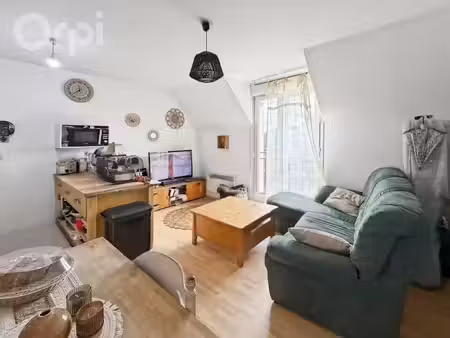 location appartement 3 pièces 46.95 m² à verberie (60410)  650 €