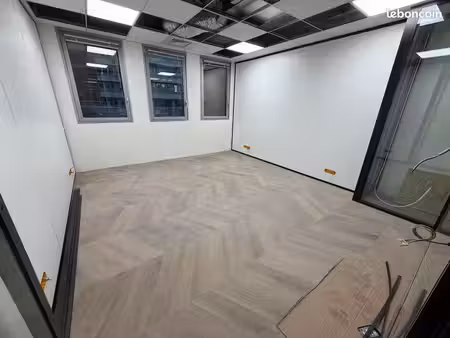 bureaux neufs et climatisés à louer - direct propriétaire