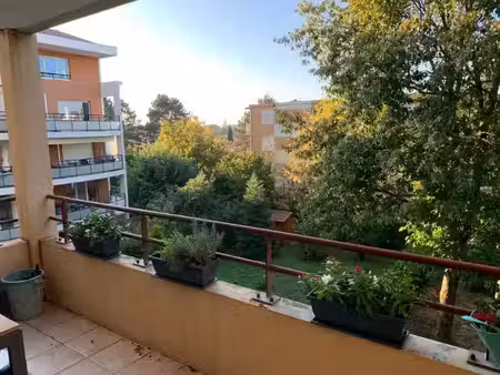 location appartement 2 pièces 48.06 m² à villefranche-sur-saone (69400)  675 €