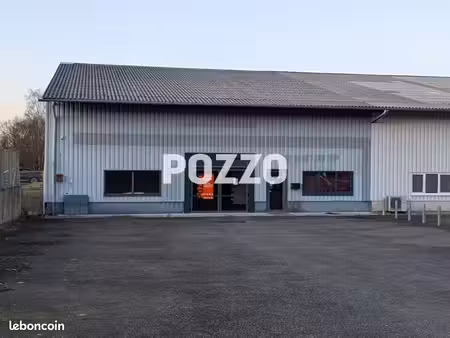 local commercial 770 m²