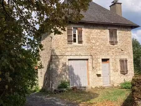 maison - 95 m2 + annexes
