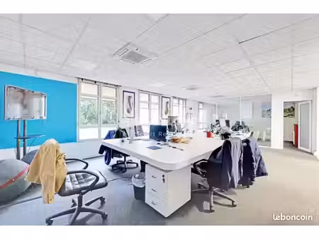 bureau 171 m²