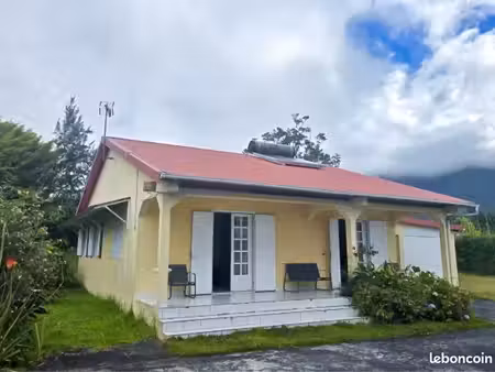villa de 115 m2 à louer sur la plaine des palmistes