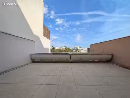 t1 - 35 m²