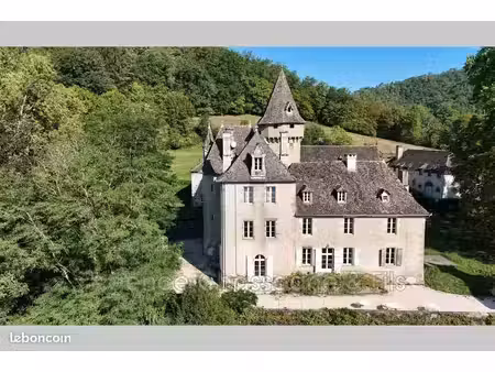 propriété 14 pièces 520 m²