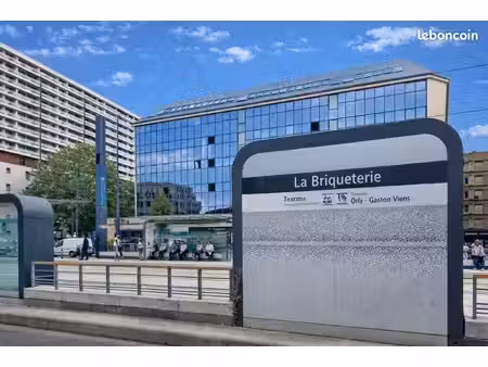 bureau- a partir de 500/mois