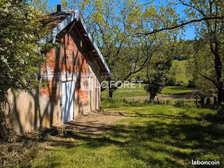 maison 1 pièce 120 m²