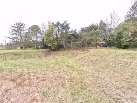 terrain de 1 500 m2 à vendre