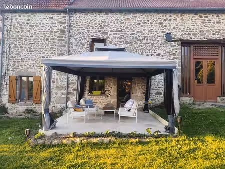 maison familiale en pierres à vendre