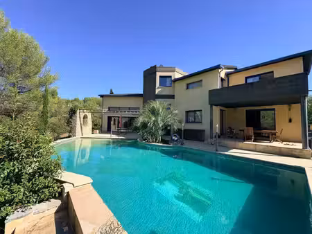 villa de luxe à vendre dans le quartier ouest
