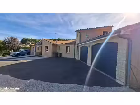 maison 6 pièces 198 m²