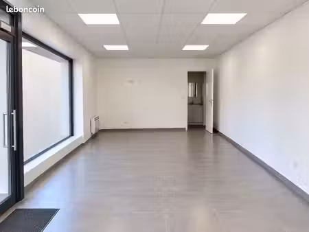 local commercial